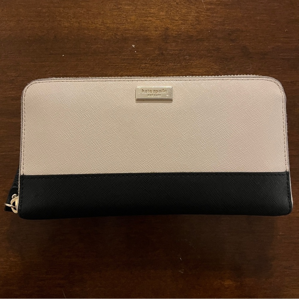 Tan/Black Kate Spade Wallet